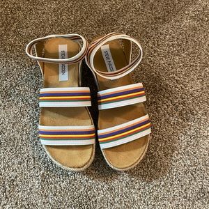 Steve Madden platform sandals